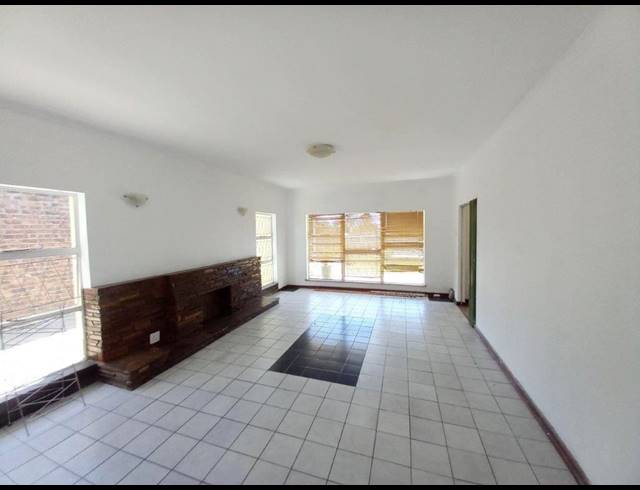 2 BEDROOM HOUSE RENTED IN MALABAR